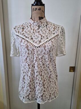 Wayf White Floral Lace High-Neck Blouse